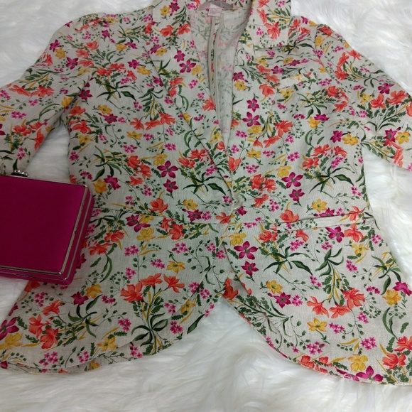 Blazer - Picture 4 of 6